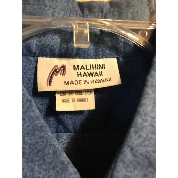 Malihini Hawaii Men’s L Blue White Fin Short Sleeve Button Down Hawaiian Shirt - Picture 3 of 12